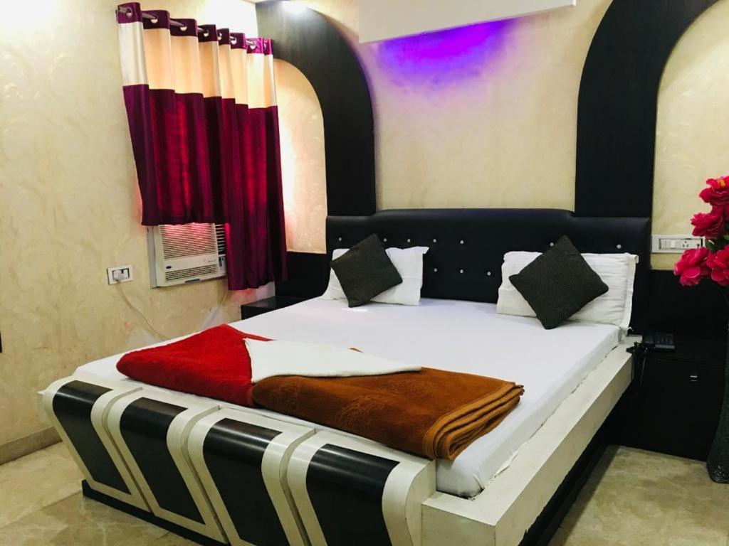 Sasarām Hotel Natraj מראה חיצוני תמונה