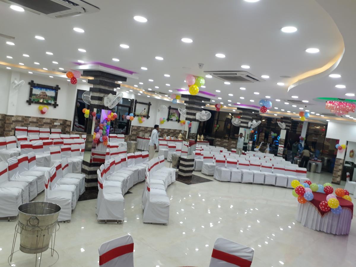 Sasarām Hotel Natraj מראה חיצוני תמונה