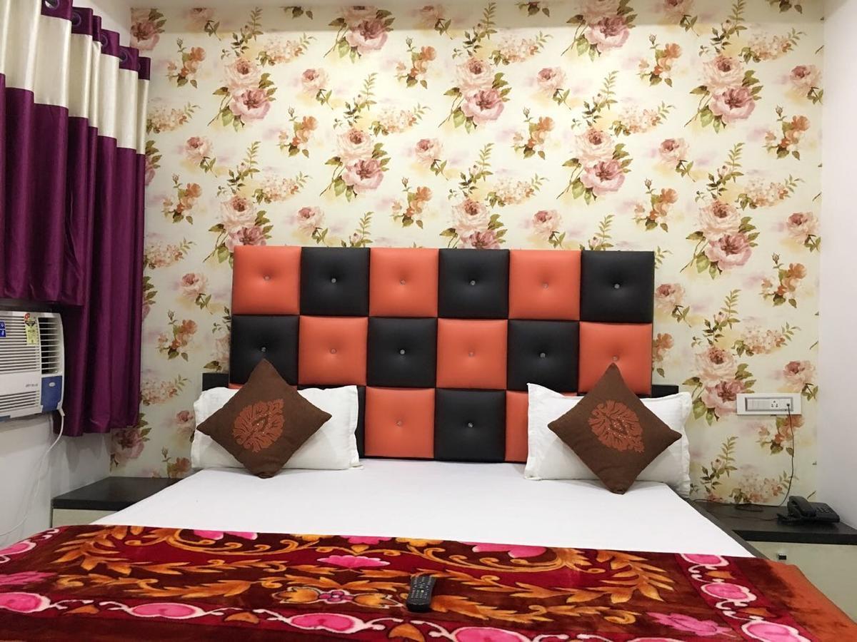Sasarām Hotel Natraj מראה חיצוני תמונה